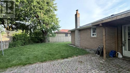 95 PLEASANT VIEW DRIVE , Toronto, Ontario M2J 3R2 4