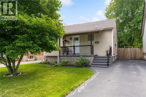 722 Burgess Avenue, Hamilton, ON - Outdoor With Deck Patio Veranda