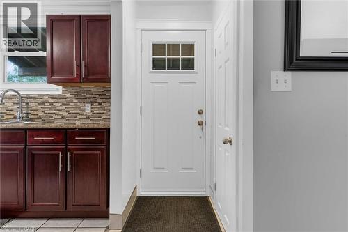 722 Burgess Avenue, Hamilton, ON - Indoor