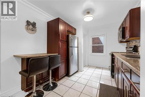 722 Burgess Avenue, Hamilton, ON - Indoor Photo Showing Kitchen
