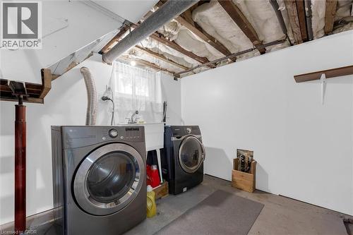 722 Burgess Avenue, Hamilton, ON - Indoor Photo Showing Laundry Room