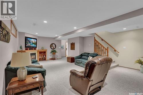 3324 Buckingham Drive E, Regina, SK 