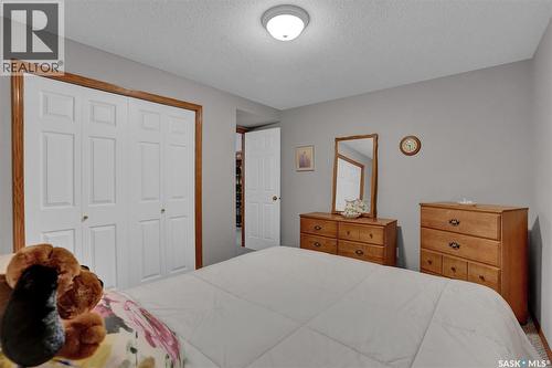 3324 Buckingham Drive E, Regina, SK 