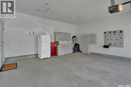 3324 Buckingham Drive E, Regina, SK 