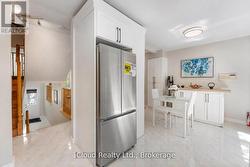 Bright Kitchen New frg stove - 