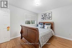Master bedroom - 