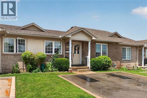 24 KENYON Crescent Unit# 44  Grimsby, ON L3M 5S4