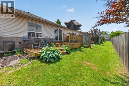 24 Kenyon Crescent Unit# 44, Grimsby, ON - Outdoor With Deck Patio Veranda With Exterior