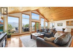 1910 PINERIDGE Drive  Invermere, BC V0A 1K4