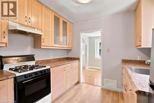 22 Ramore Street, Cambridge, ON 