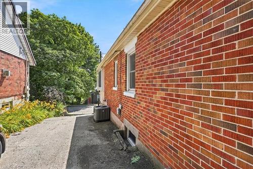 22 Ramore Street, Cambridge, ON 