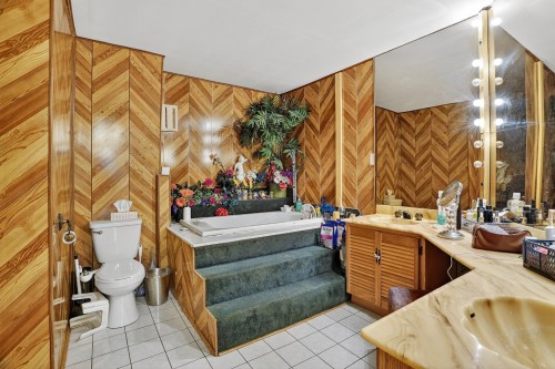 Bathroom - 2064  - 2070 Rue St-Germain, Montréal (Mercier/Hochelaga-Maisonneuve), QC - Indoor Photo Showing Bathroom