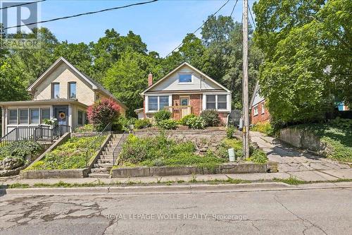 22 Ramore Street, Cambridge, ON 