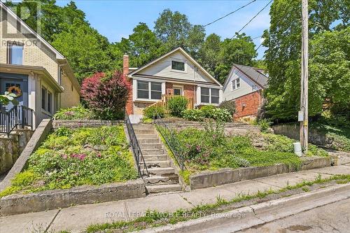 22 Ramore Street, Cambridge, ON 