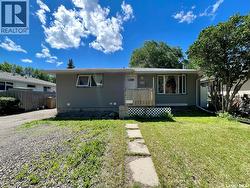 142 CANNON STREET  Regina, SK S4N 4E3