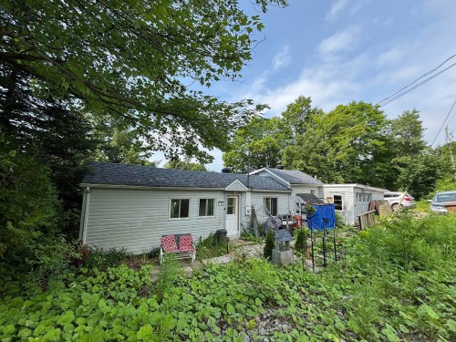 461 Rue Zotique-Gauthier  Saint-Colomban, QC J5K 1S5
