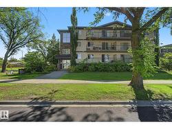 #202 11935 106St NW  Edmonton, AB T5G 2R4