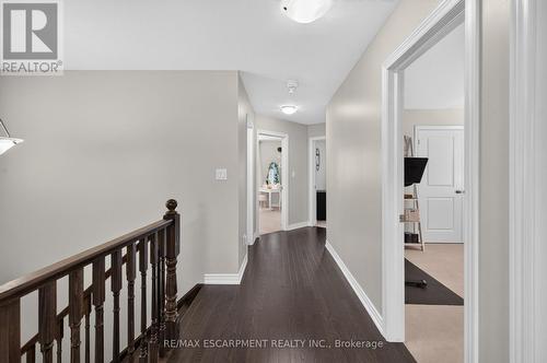 5 Narbonne Crescent, Hamilton, ON 