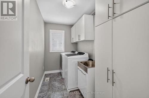 5 Narbonne Crescent, Hamilton, ON 