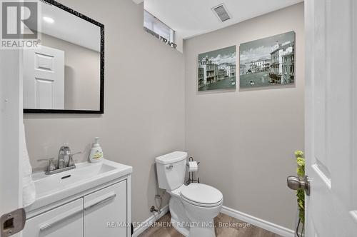 5 Narbonne Crescent, Hamilton, ON 