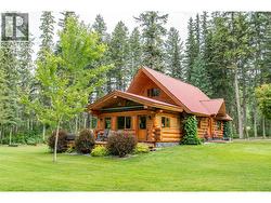 2622 95 Highway S Golden, BC V0A 1H4