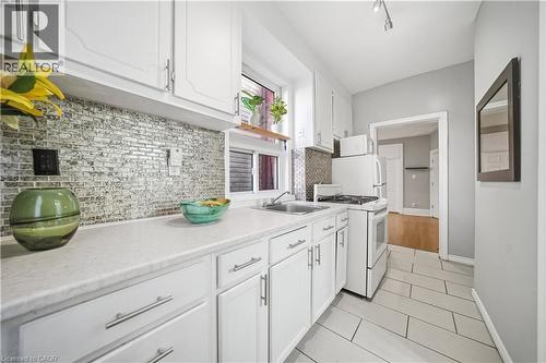 Unit 1 - 107 Queen Street S, Hamilton, ON - Indoor Photo Showing Kitchen