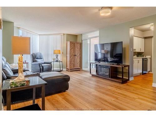 1609-75 Riverside Drive E, Windsor, ON 