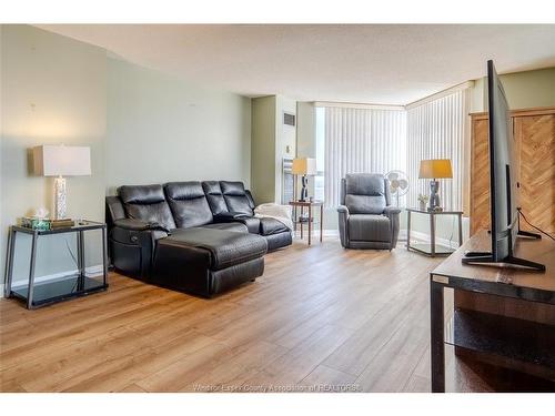 1609-75 Riverside Drive E, Windsor, ON 