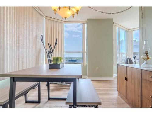 1609-75 Riverside Drive E, Windsor, ON 