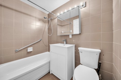 Salle de bains - 6B-4410 Rue Ste-Catherine O., Westmount, QC - Indoor Photo Showing Bathroom
