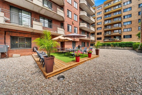 Cour - 6B-4410 Rue Ste-Catherine O., Westmount, QC - Outdoor