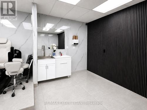 954 Danforth Avenue, Toronto, ON 