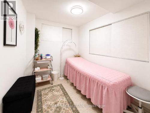 954 Danforth Avenue, Toronto, ON 