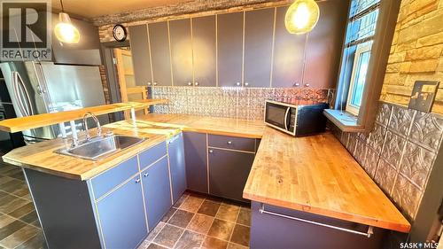 217 2Nd Avenue, Maple Creek, SK 
