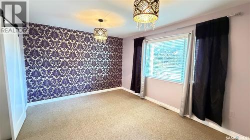 217 2Nd Avenue, Maple Creek, SK 