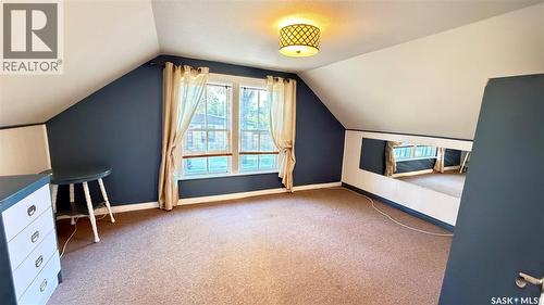 217 2Nd Avenue, Maple Creek, SK 