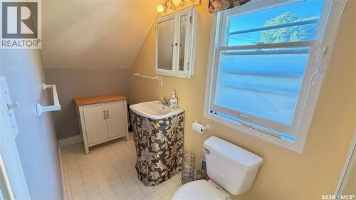 217 2Nd Avenue, Maple Creek, SK 