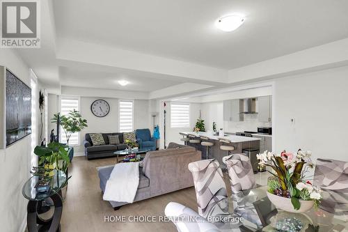 22 Ludlow Drive E, Barrie, ON 