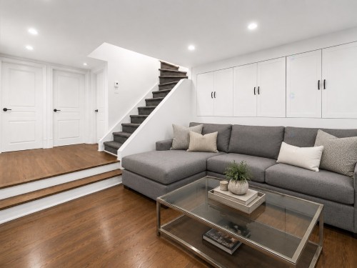Basement - 382 Av. Grosvenor, Westmount, QC 