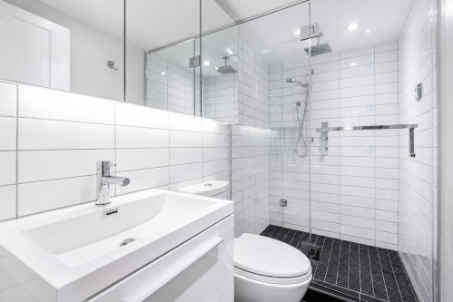 Bathroom - 382 Av. Grosvenor, Westmount, QC 