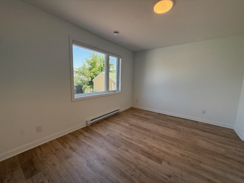 Master Bedroom - 3-22 Rue Joron, Salaberry-De-Valleyfield, QC - Indoor Photo Showing Other Room