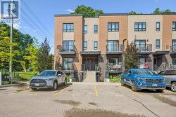 C1 - 190 CENTURY HILL DRIVE Kitchener, ON N2E 0G9
