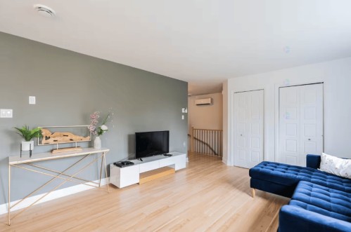 Living Room - 4119 Grande Allée, Longueuil (Saint-Hubert), QC - Indoor