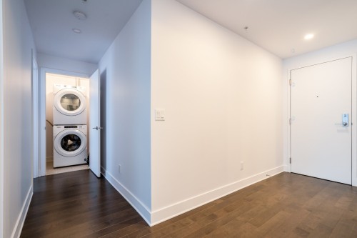 Laundry - 606-5265 Av. De Courtrai, Montréal (Côte-Des-Neiges/Notre-Dame-De-Grâce), QC 