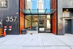 3605 - 357 KING STREET W Toronto, ON M5V 1K1