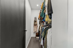 Closet - 