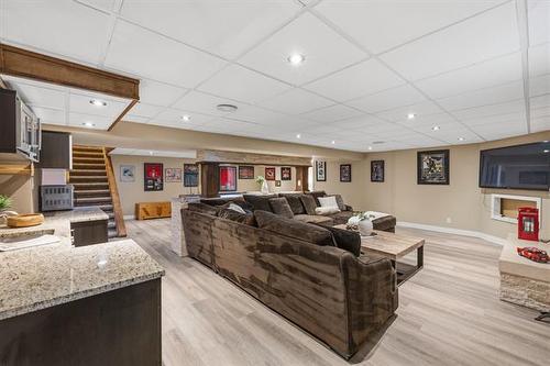 55 Rockcliffe Rd, Winnipeg, MB 