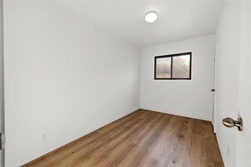 829 Talbot Ave, Winnipeg, MB 