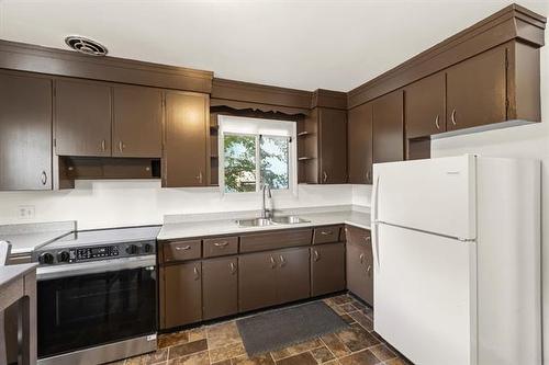 829 Talbot Ave, Winnipeg, MB 