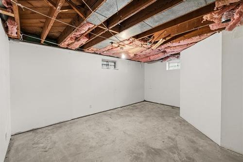 829 Talbot Ave, Winnipeg, MB 